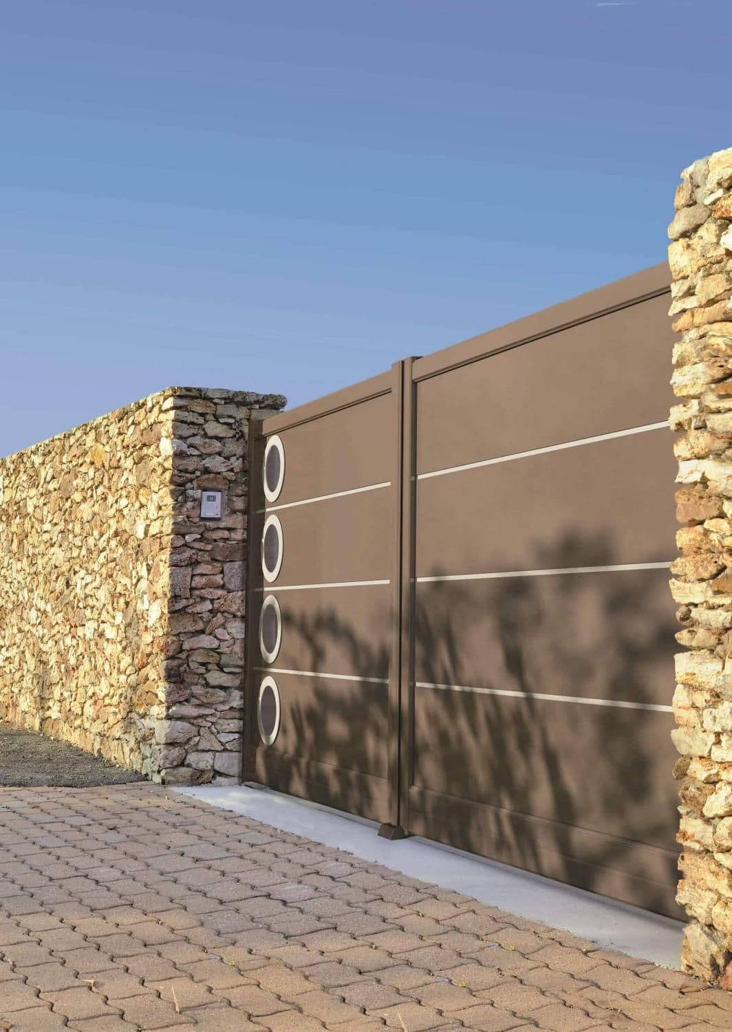 Nos gammes de portails — Portail aluminium (gamme Solabaie)