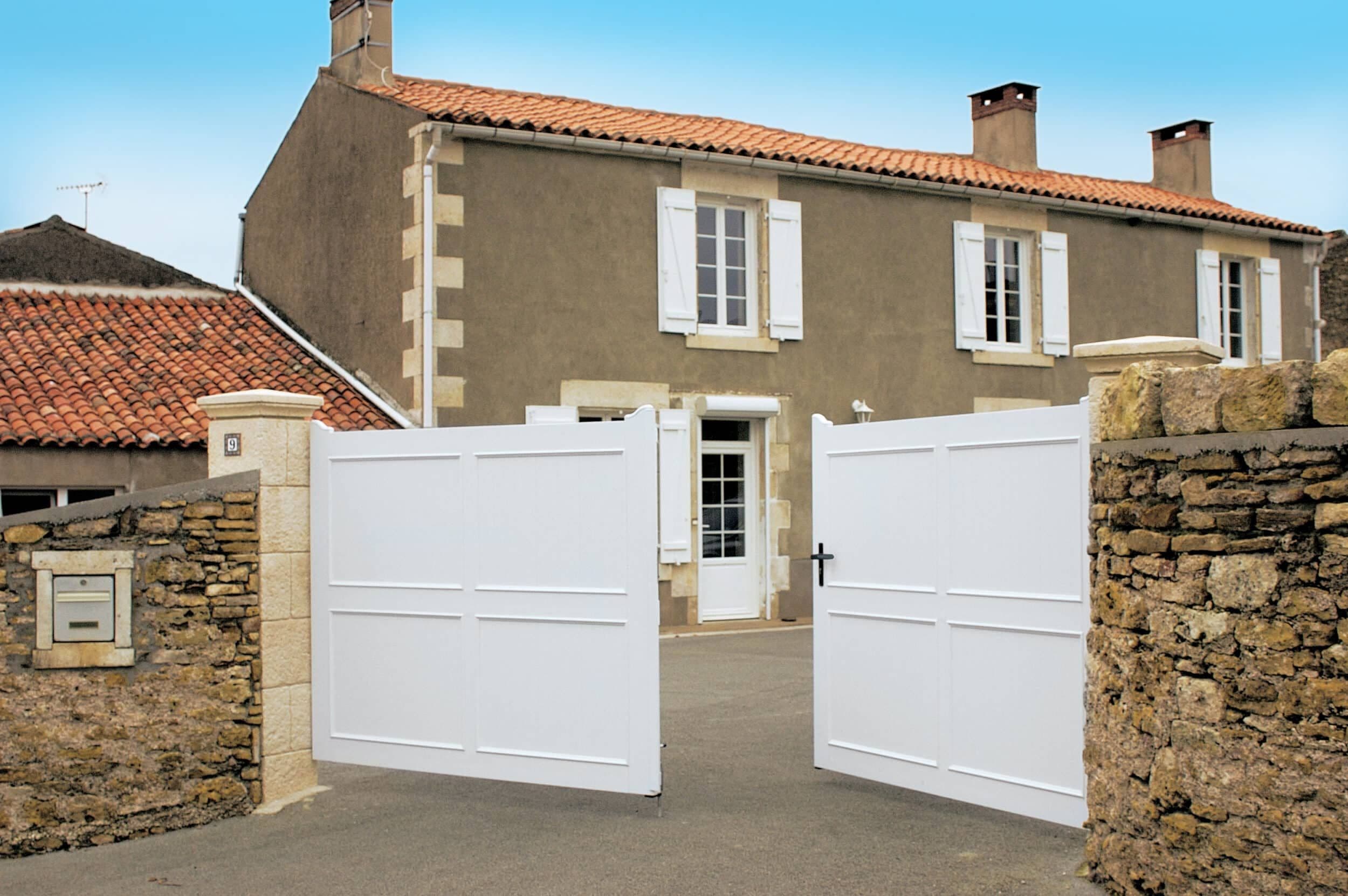 Nos gammes de portails — Portail PVC (gamme Solabaie)